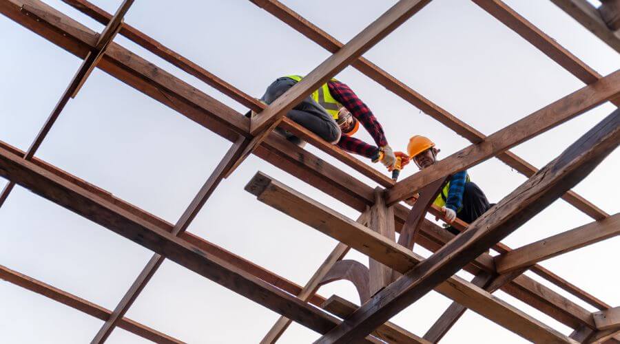 Professional gutter cleaning services in Hartford, CT